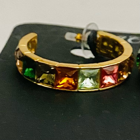NWT: J CREW | Square Gems Hoop Earrings - Picture 3 of 4